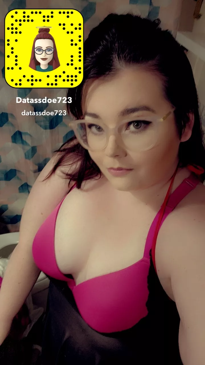 Dogs piss for dominates. Would you mark me?