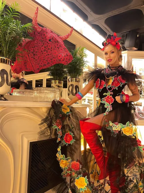 I was just walking down the street today and I’ve never seen something like what I saw