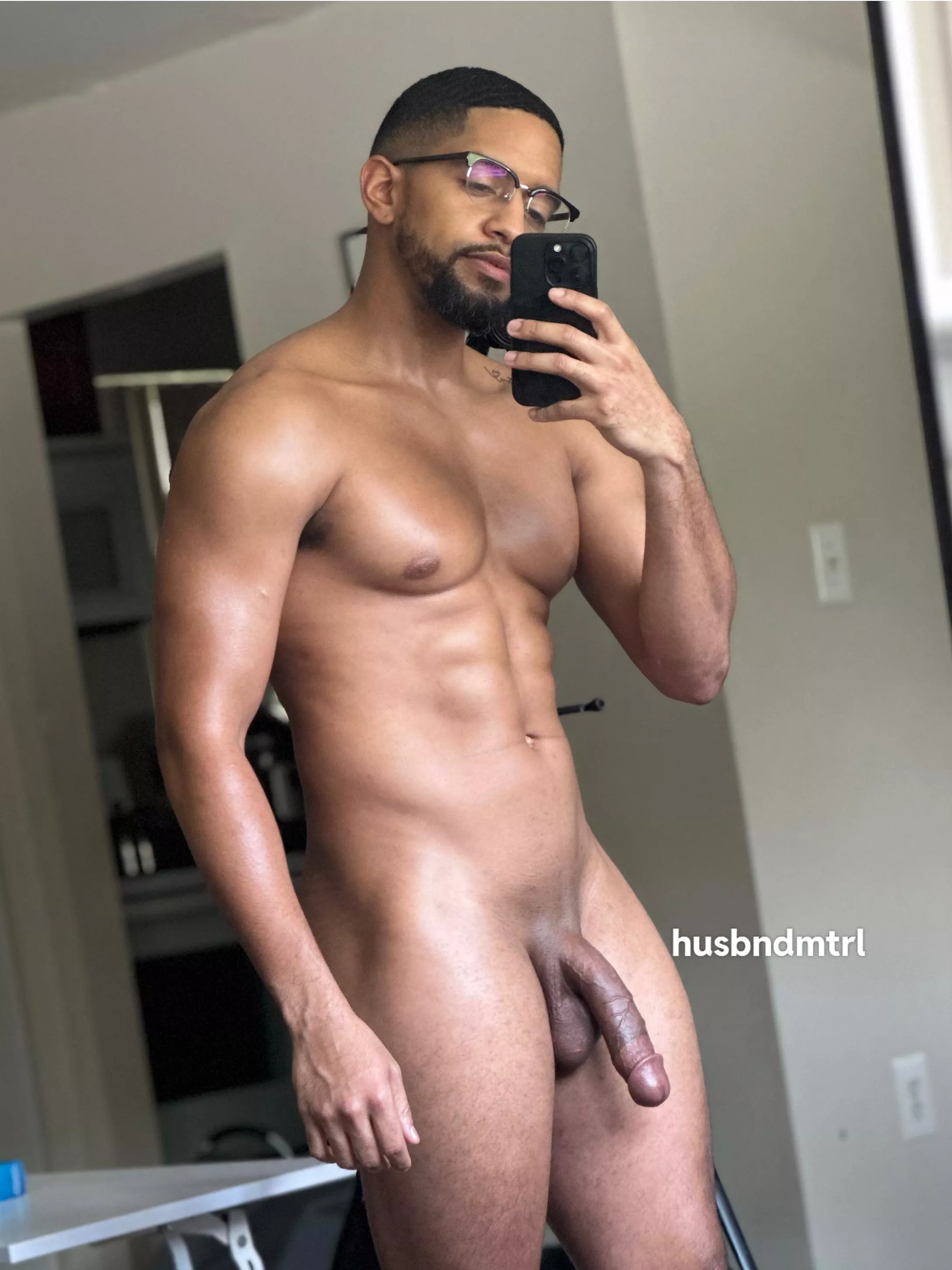 Knight in shining.. body?