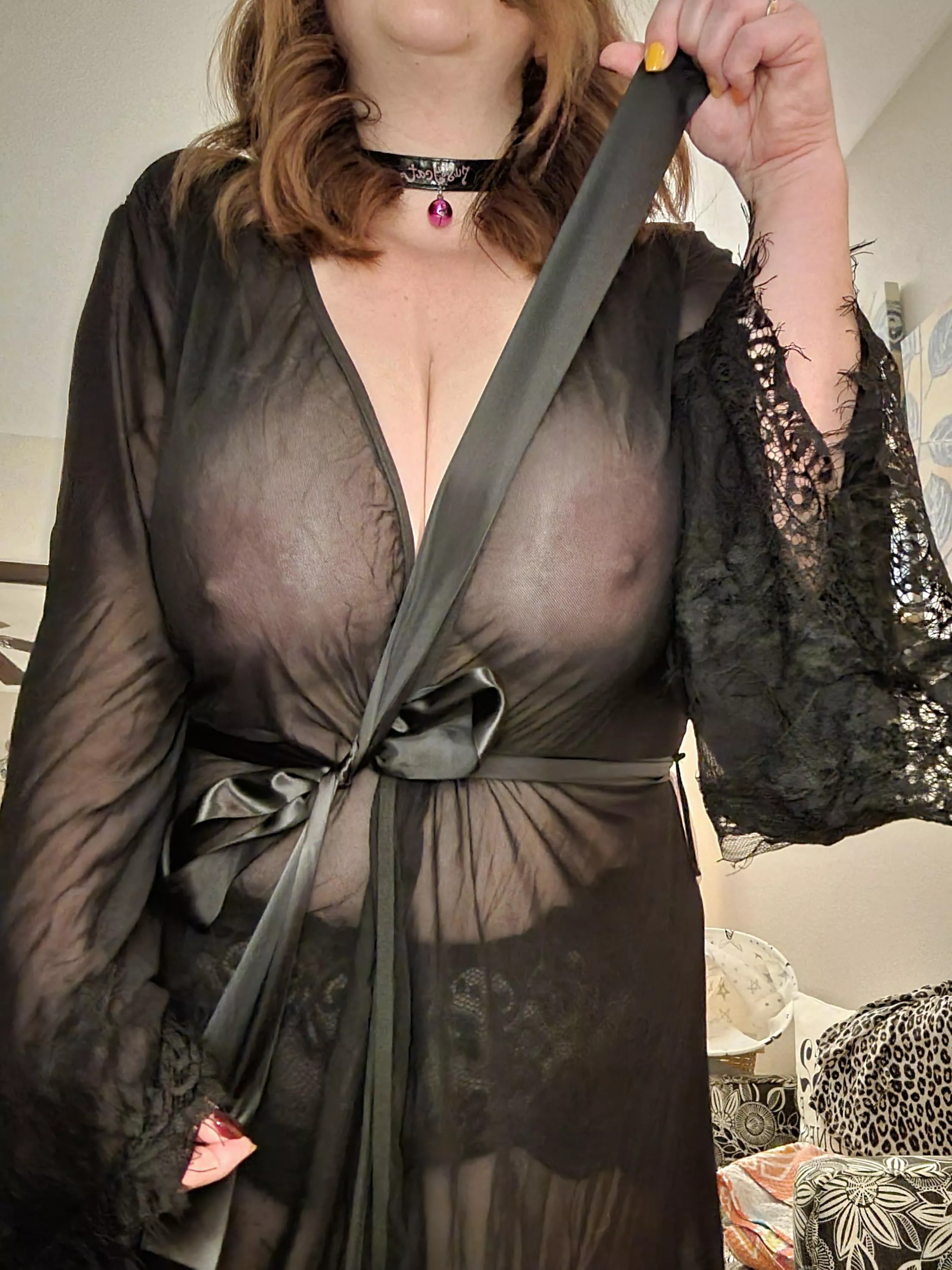 New to asking ladies for feedback 🙈 be gentle! ...unless you'd rather be rough.