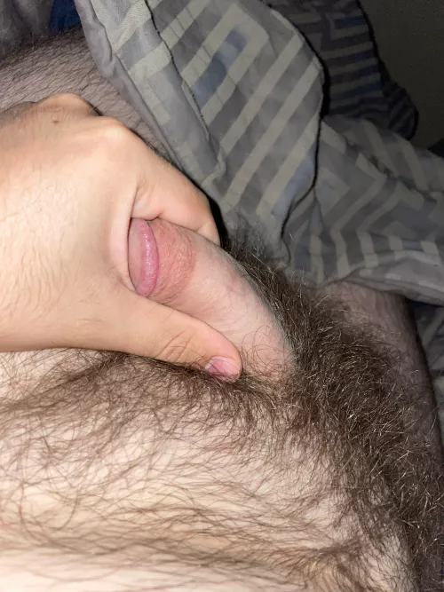 Nice cool night tonight, really could use someone to cuddle! Clothing is not necessary!(25m)