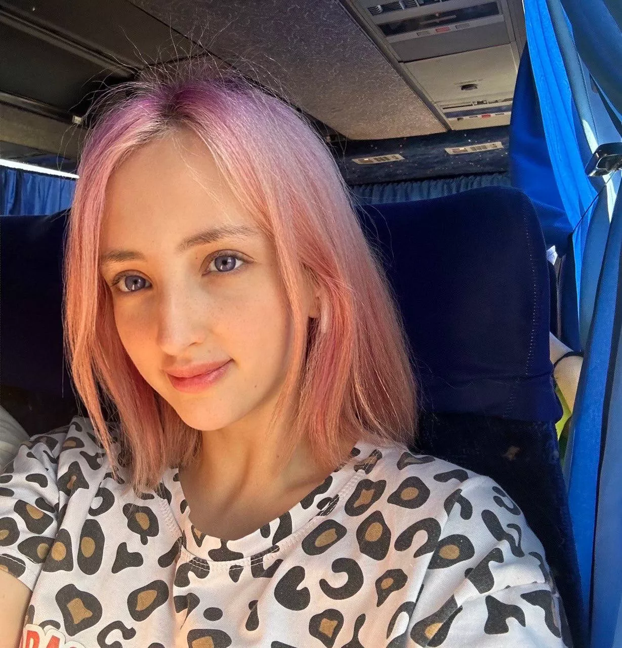 on a trip, wanna come? ;)