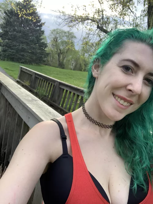 Out in nature selfie