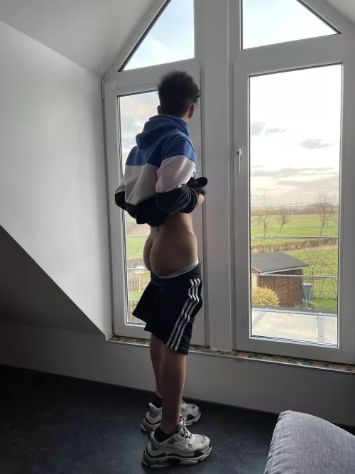 Spank it bby 👀🤭