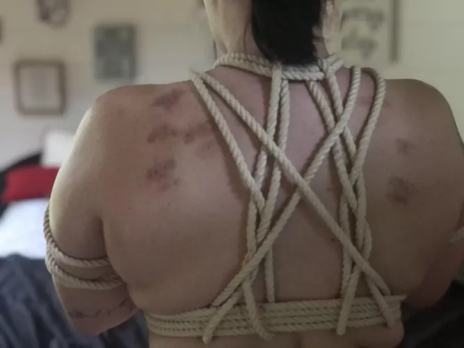 Wanted to show off this beautiful tie my friend did last weekend