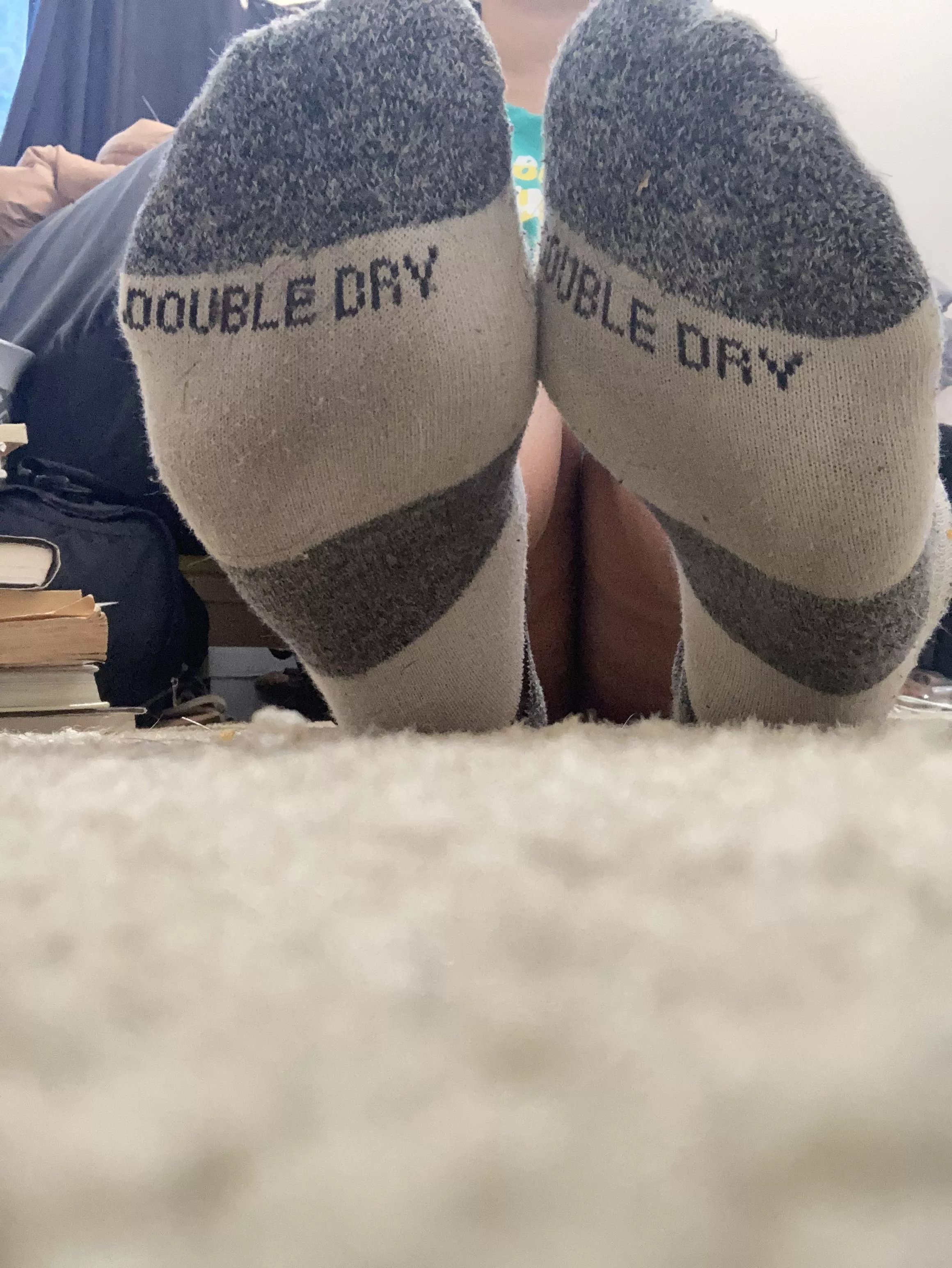 Went to a festival for 3 days, these bad boys are smelly🤧