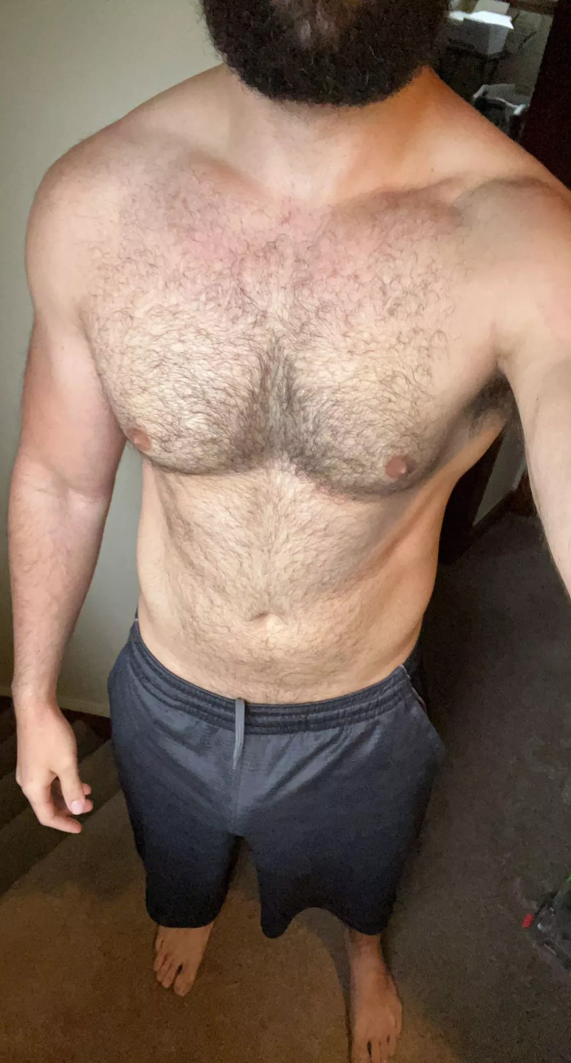 Wondering what’s under there? 😏 (35)