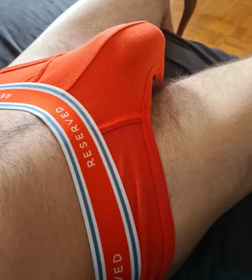 Would you grab my bulge if you some it in the locker room?