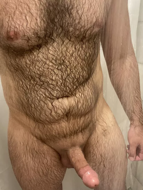 (32)Boner brought to you by the Reddit BBW’s 🥵