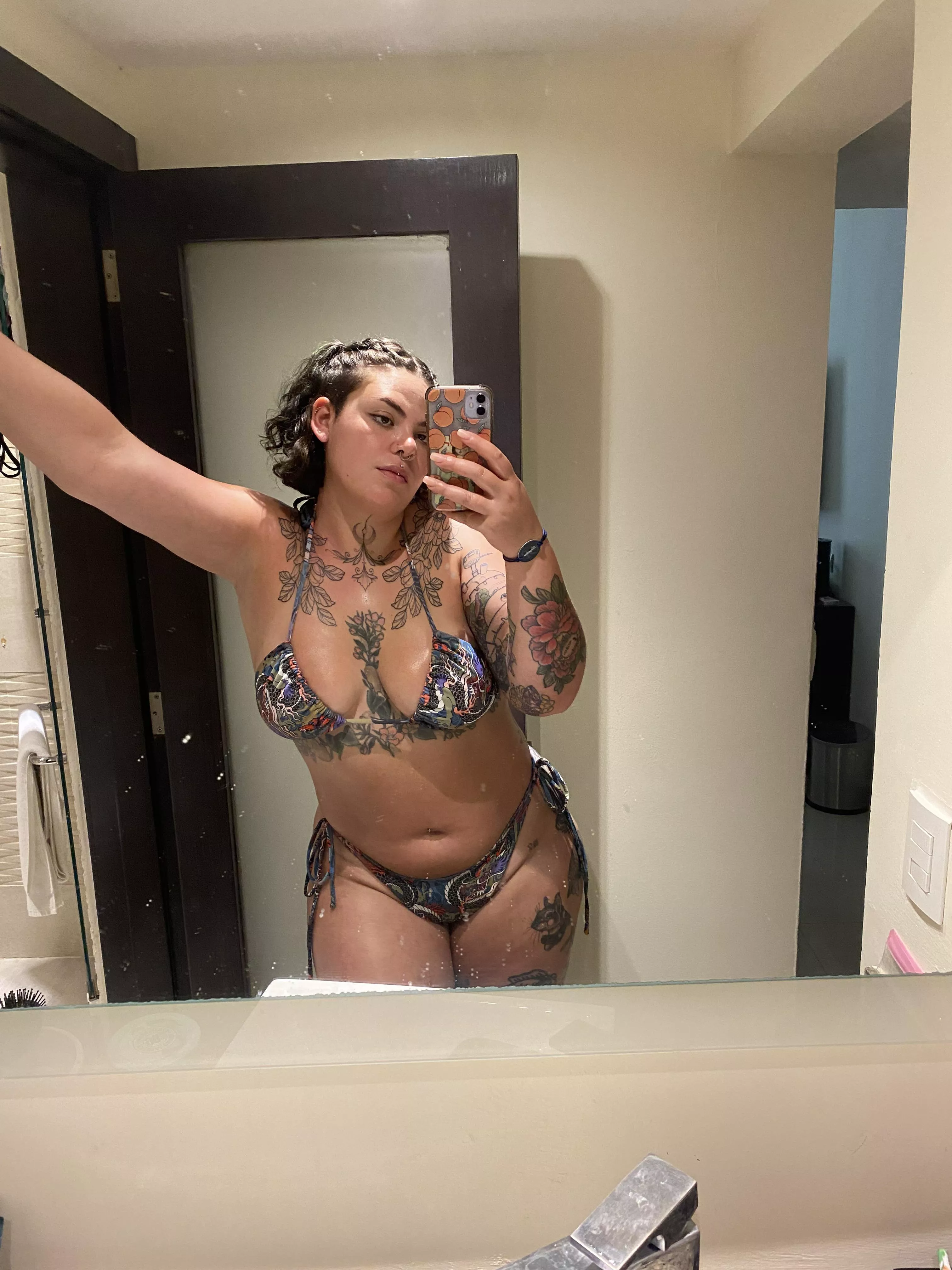 Do you like my bikini?