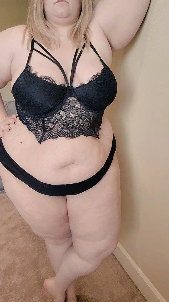 Do you like my mini corset?