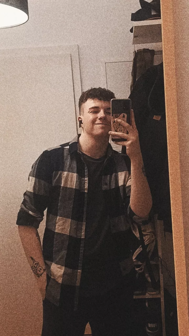 Hope everyone's having a good day :) wanna chat?