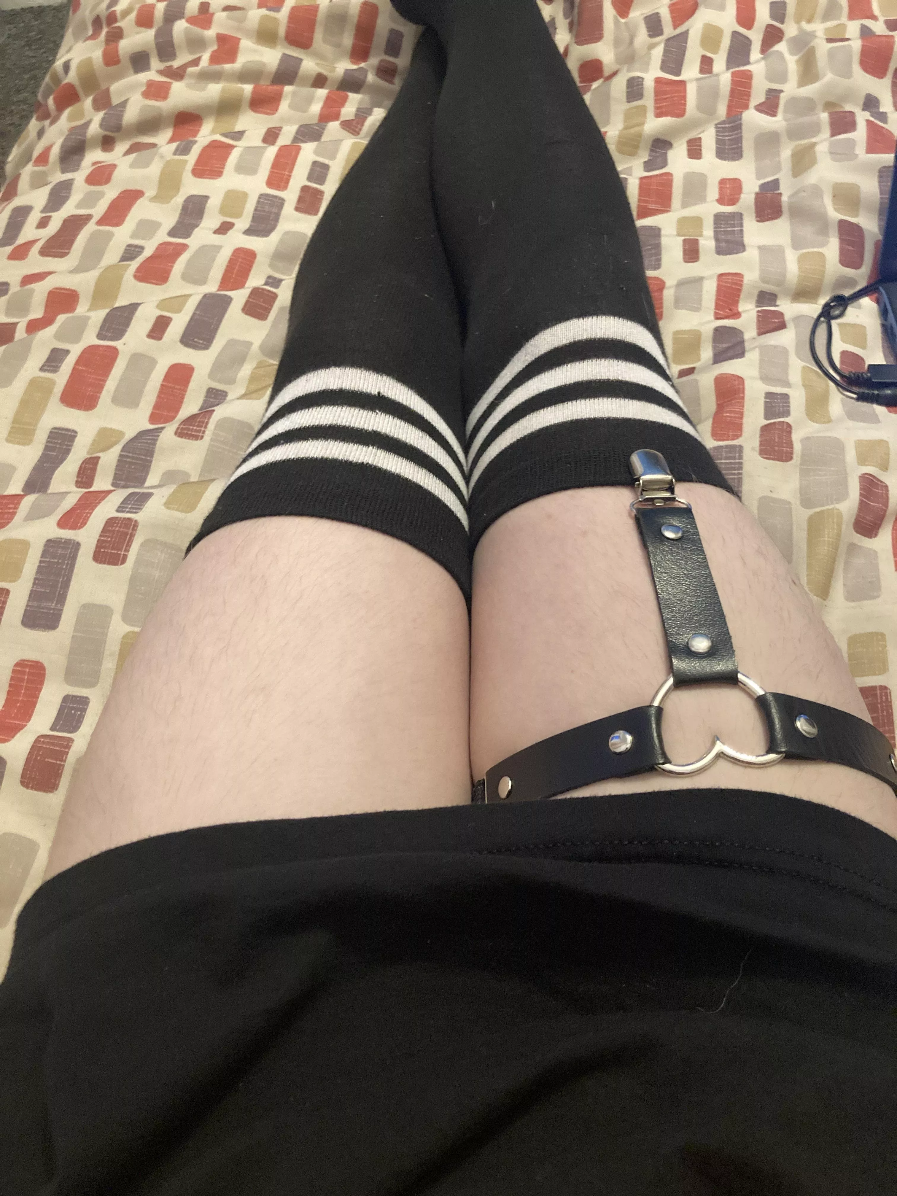 How do my thigh highs look on me? >~<