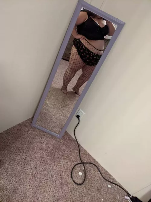 I hope you'll admire my body too 😘