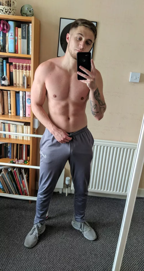 I just want to make your eyes pop. (See top shelf)