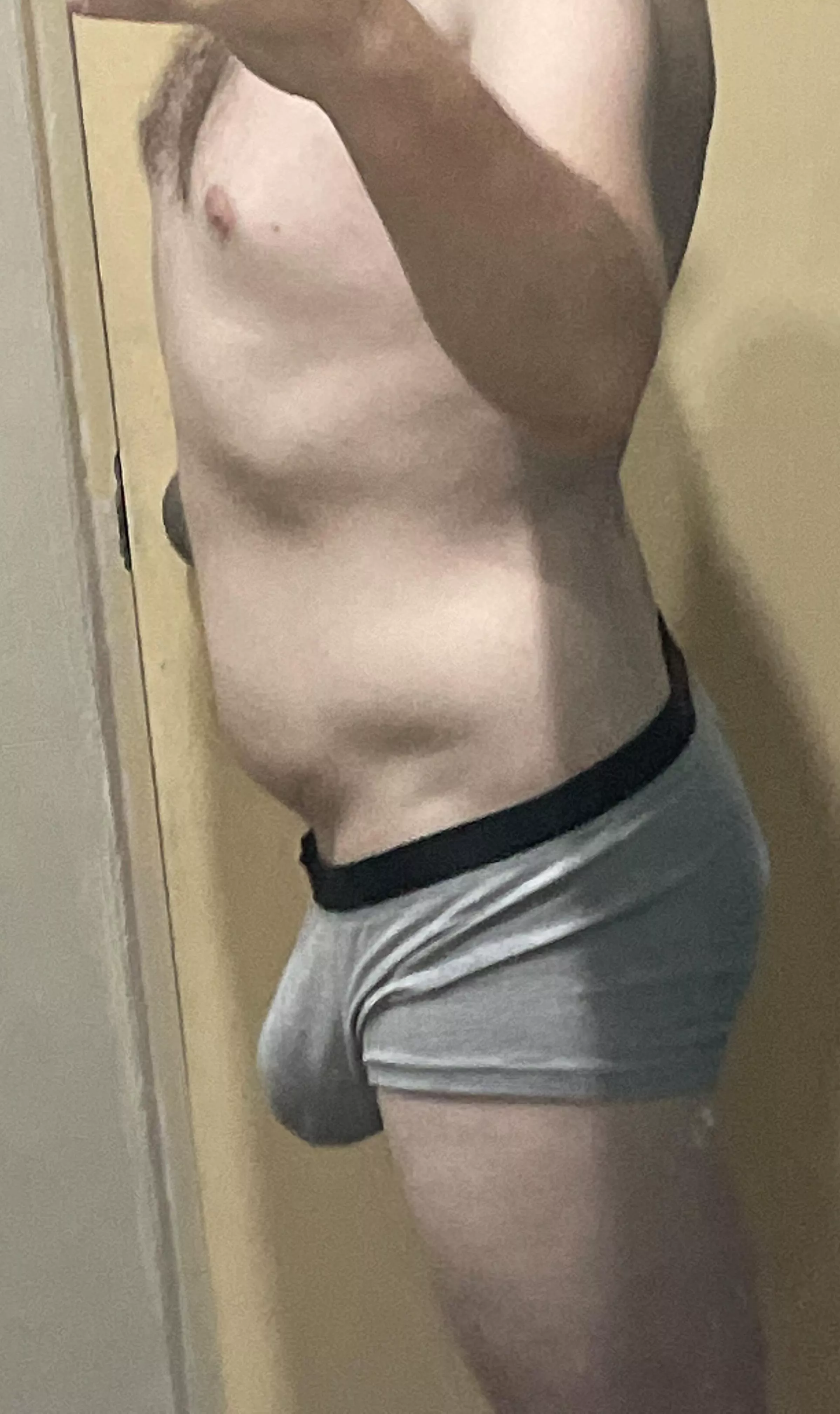 I lose weight but can’t part with this underwear