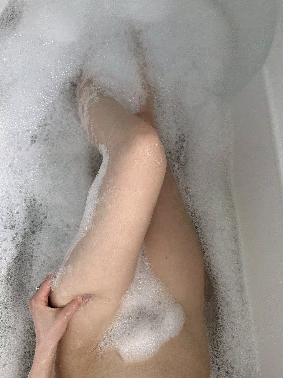 I love you, do you understand it or do I explain it to you with kisses?