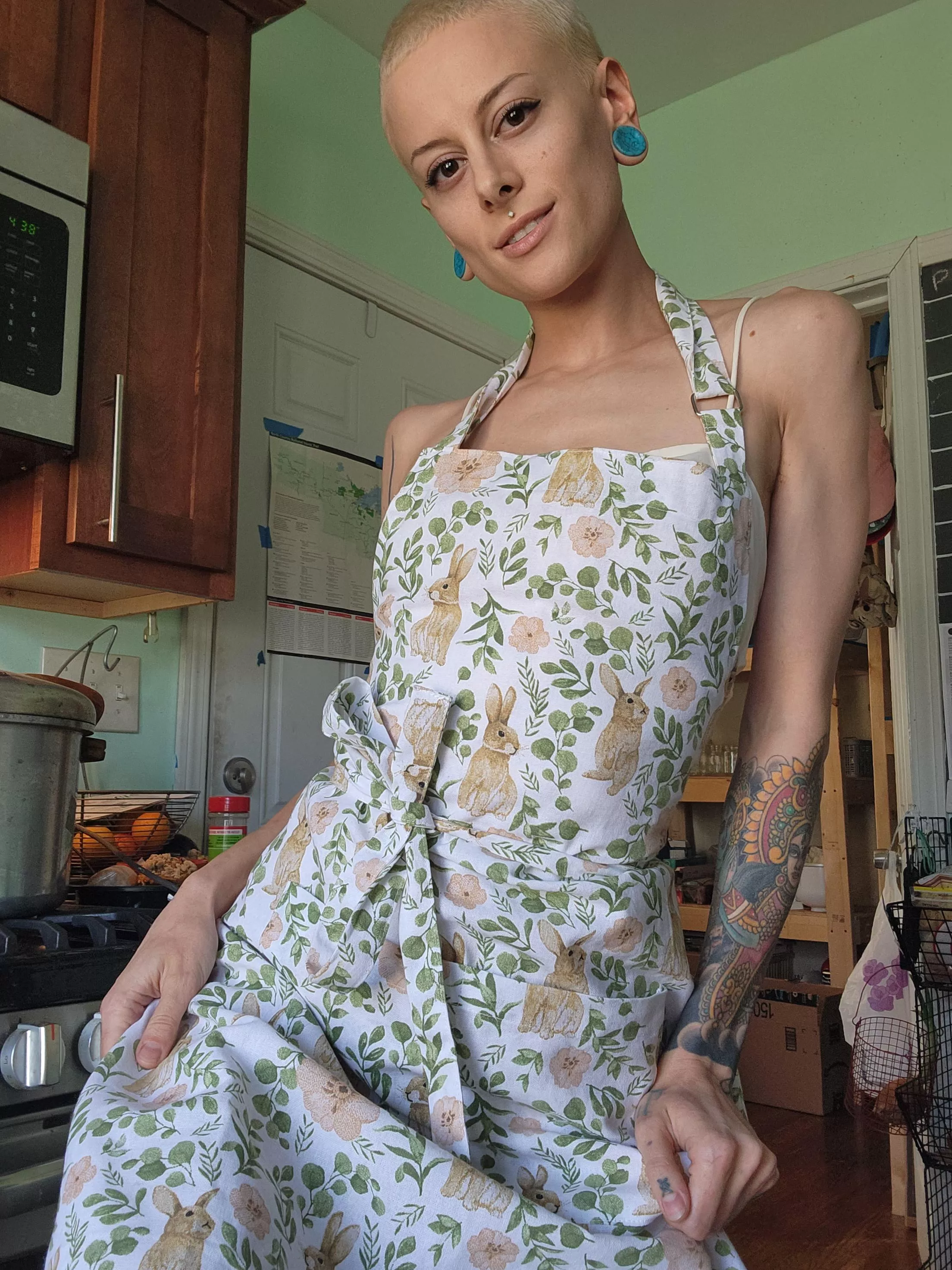 I'm making cookies! [f]