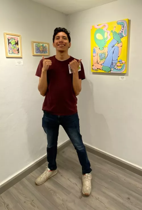 Is anyone looking for friends or bromance here? :)