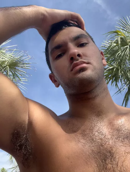 It gets stinky under the sun