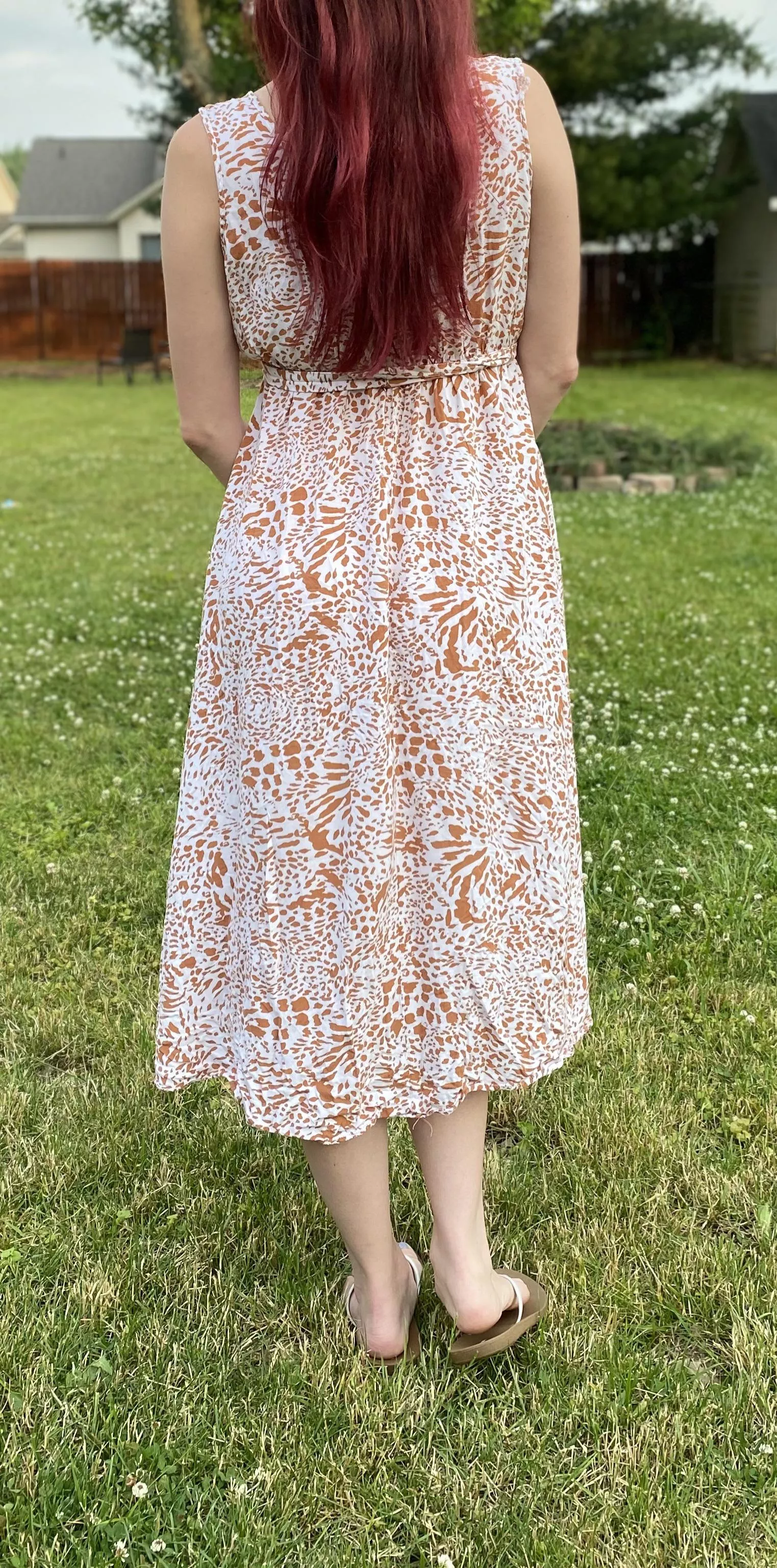 My home and garden are my happy places 😏