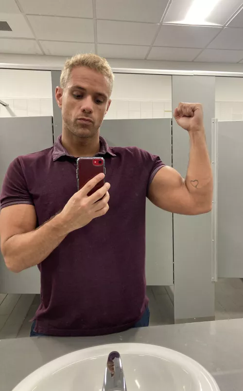 My students are more likely to ask me about my workout routine than subject-verb agreement. Why can’t they stay on topic?