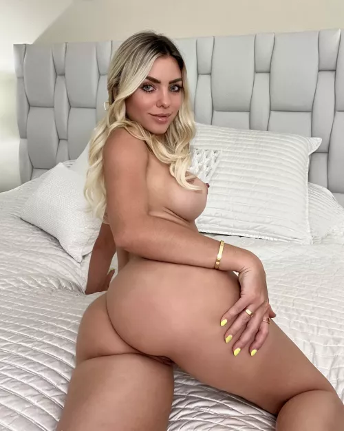 Presenting you my breakfast booty