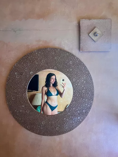 so happy that it’s summer and I can spend all day in a bikini