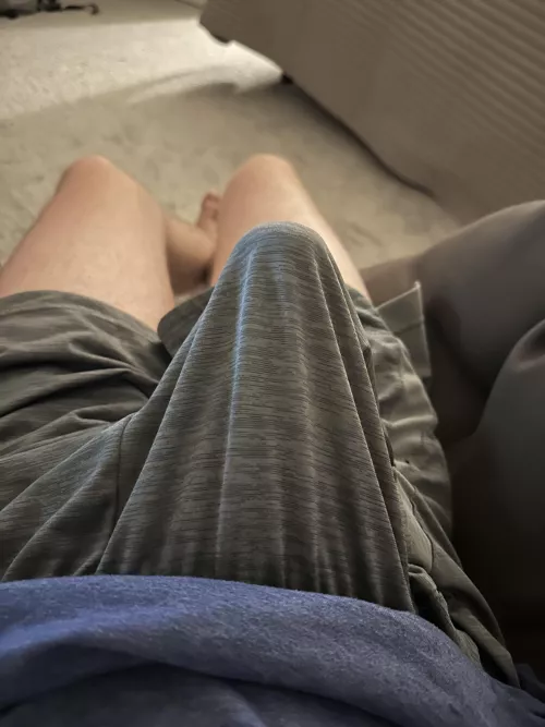 Very horny tonight. 😏