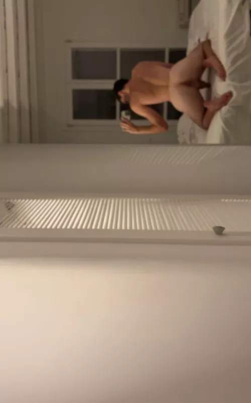 18 - hung tops dm :)) masc ++