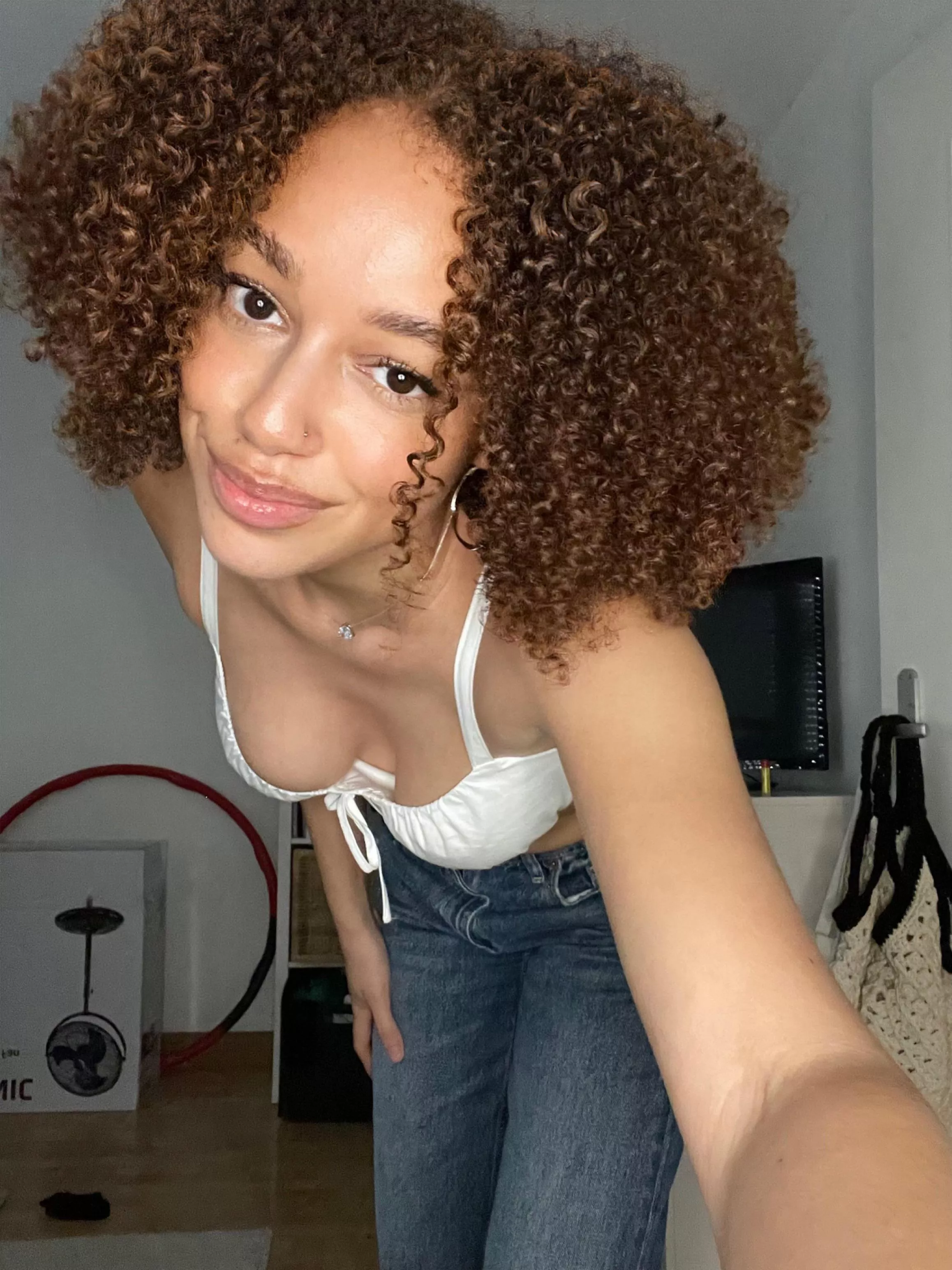 19y may hair looks so shiny