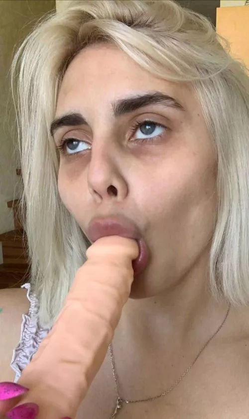 All day I dream about sex