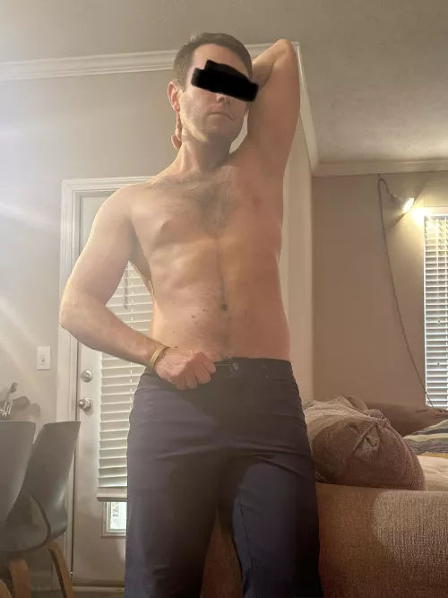 Any of you girls prefer them clean shaven? [34]