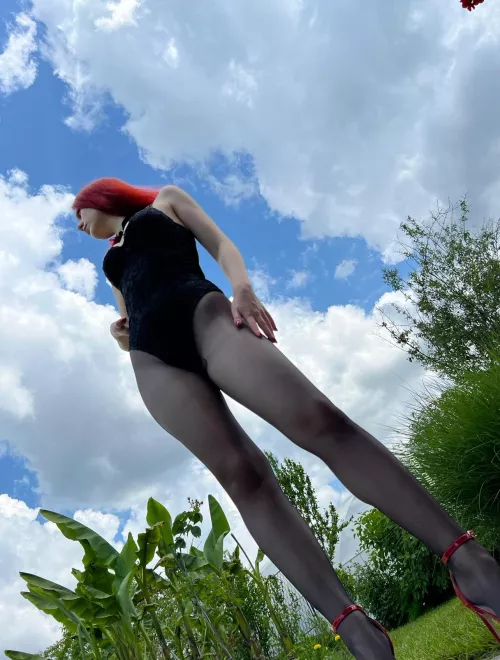 Black pantyhose 🖤