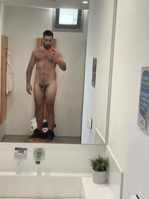 Do i look hot without my cock hard