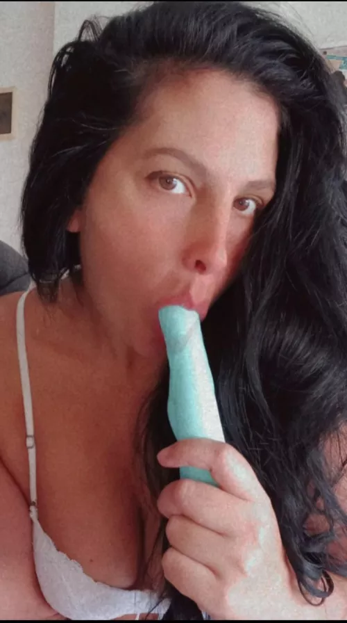 Do you want to see how it enters my throat?🔥👿