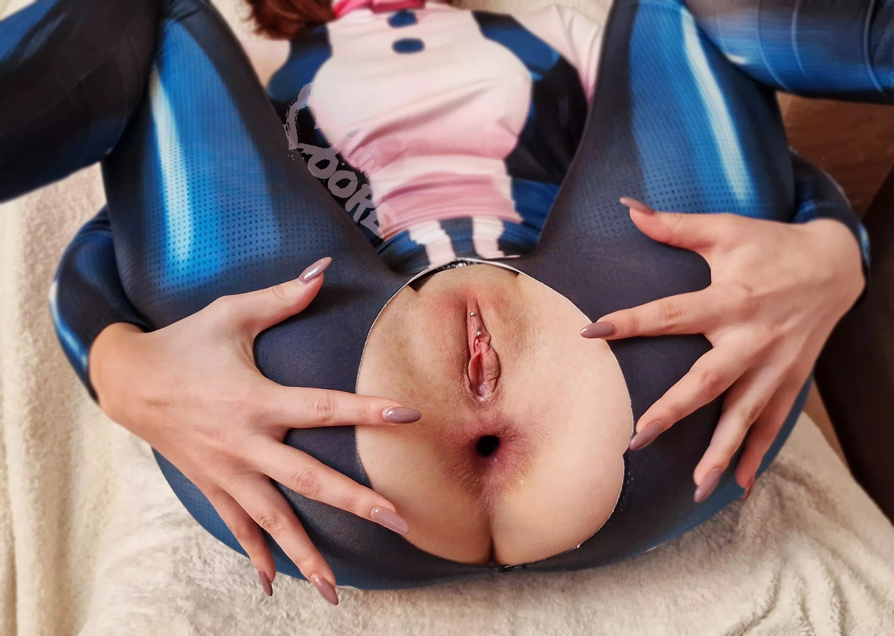 Get 15 of my videos for the price of 3 on my Manyvids!