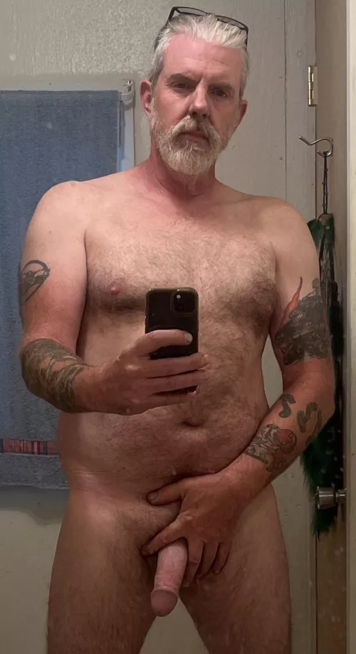 Grey beards and dad bod welcome here?