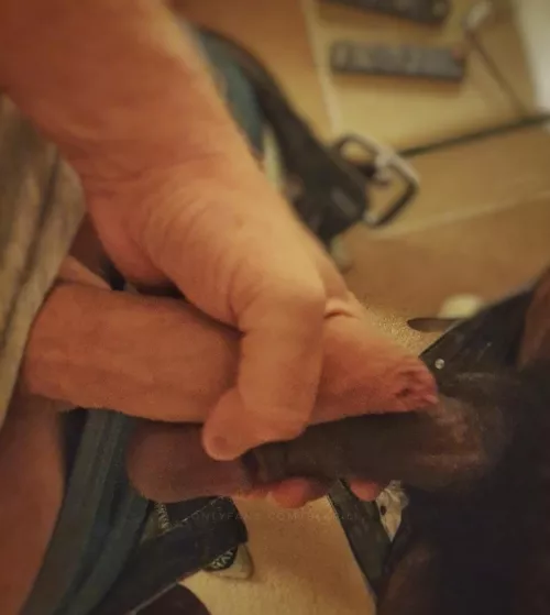 Left, right, or on your knees in the middle?