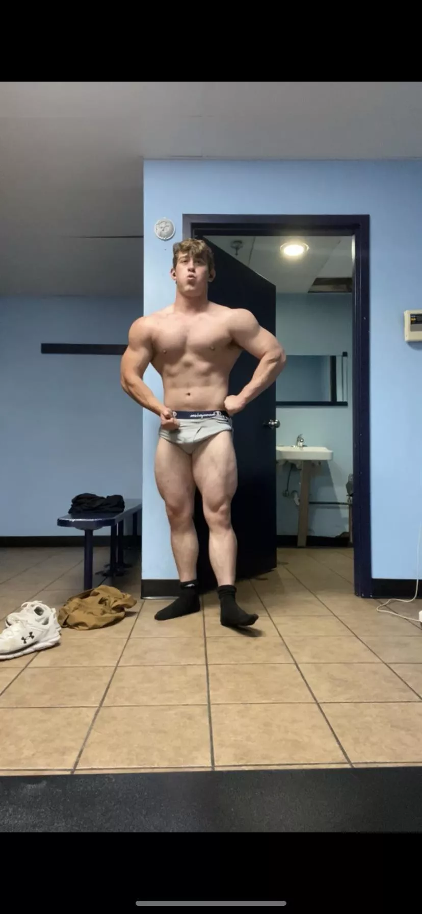 (M19) Rippling quads