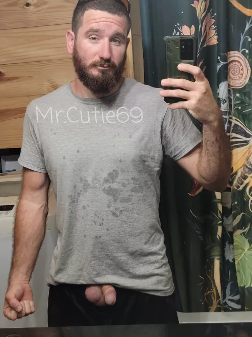 Mannnn it's hot today!! 😳🔥