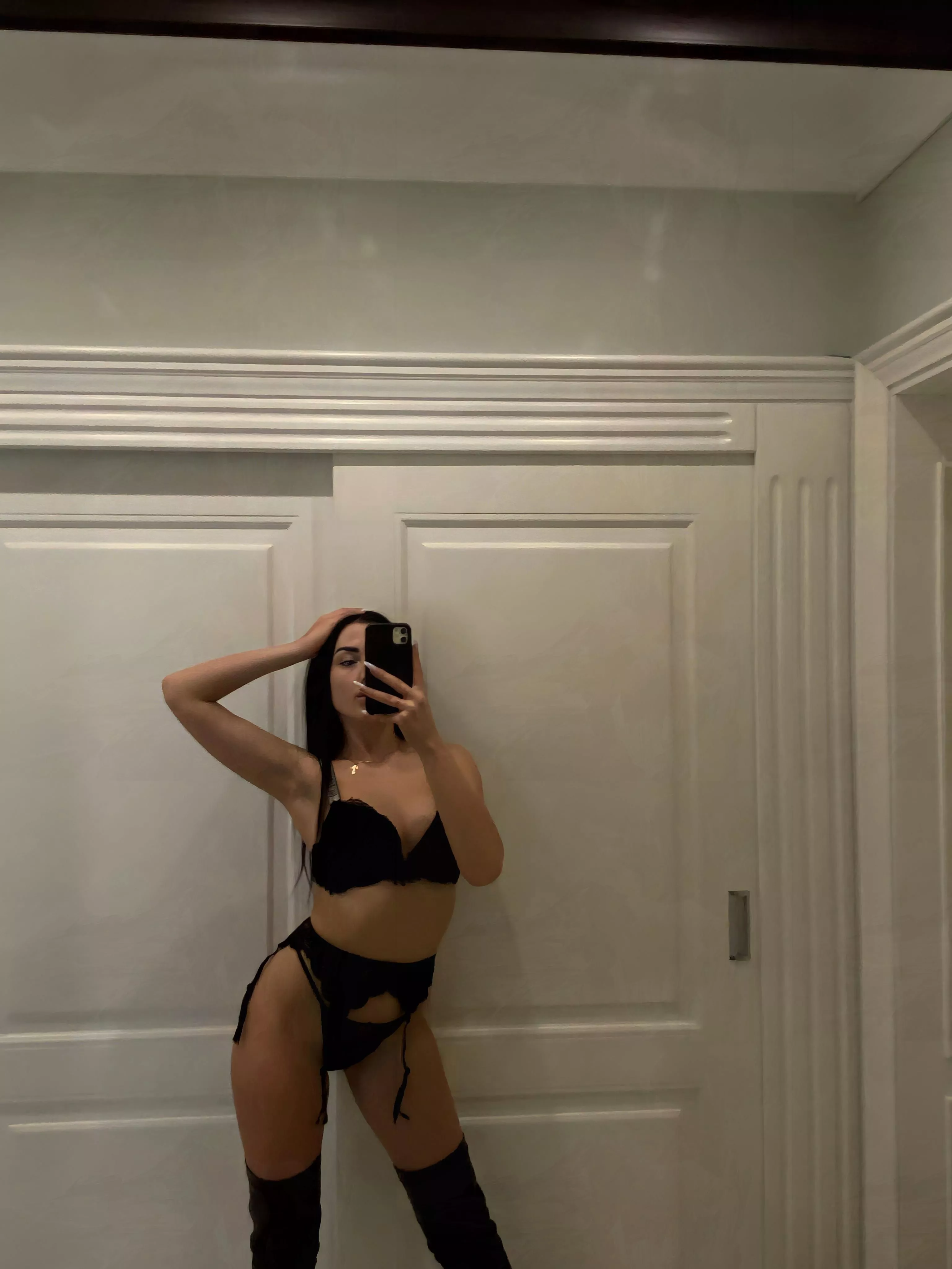 No words no letters I’m yours…