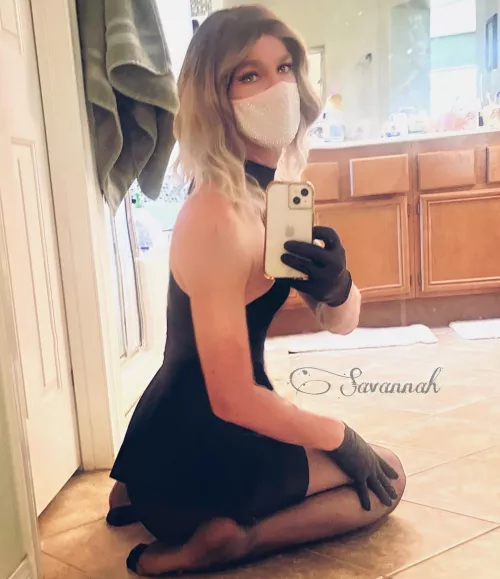 She said take a pic after she did my makeup, & gave me skirt🎀🙇🏼‍♀️🎀