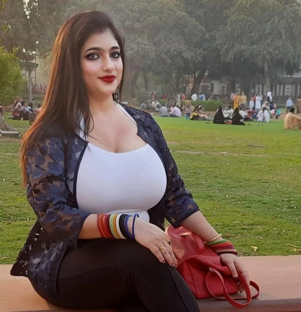 Showing some cleavage of my big boobs!