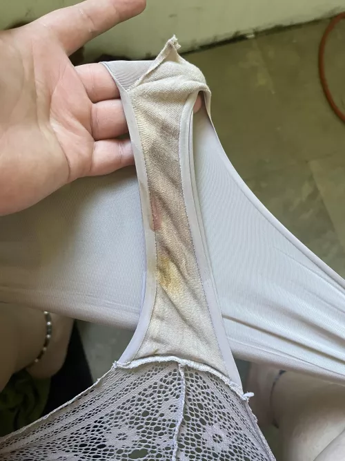 Such a hot day🥵 my panties are soaked