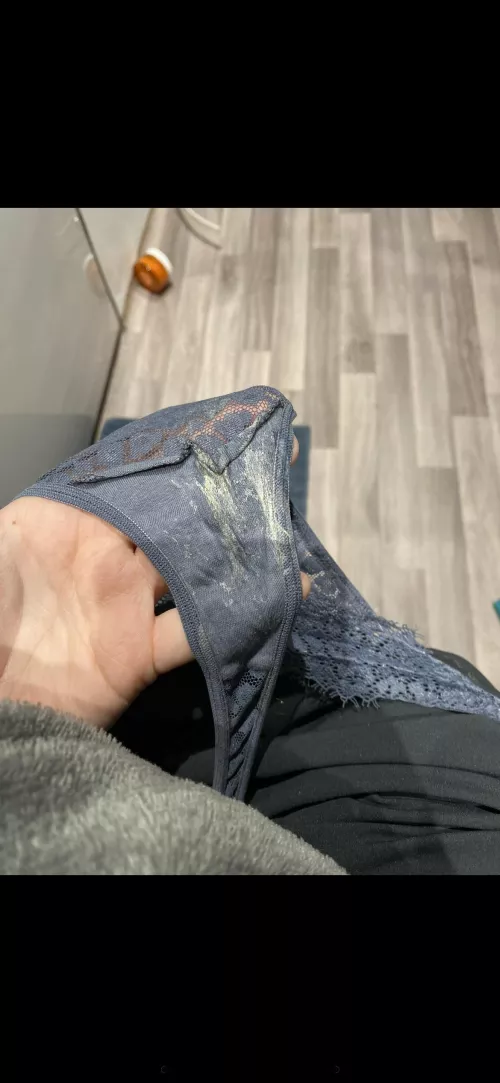 Wet after sexting fans 🥵😏😅