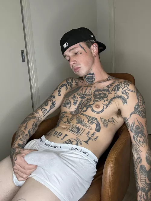 White Calvin’s 😍