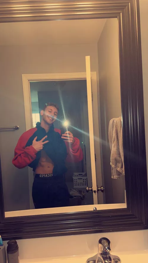 Who’s down for some public restroom shenanigans?