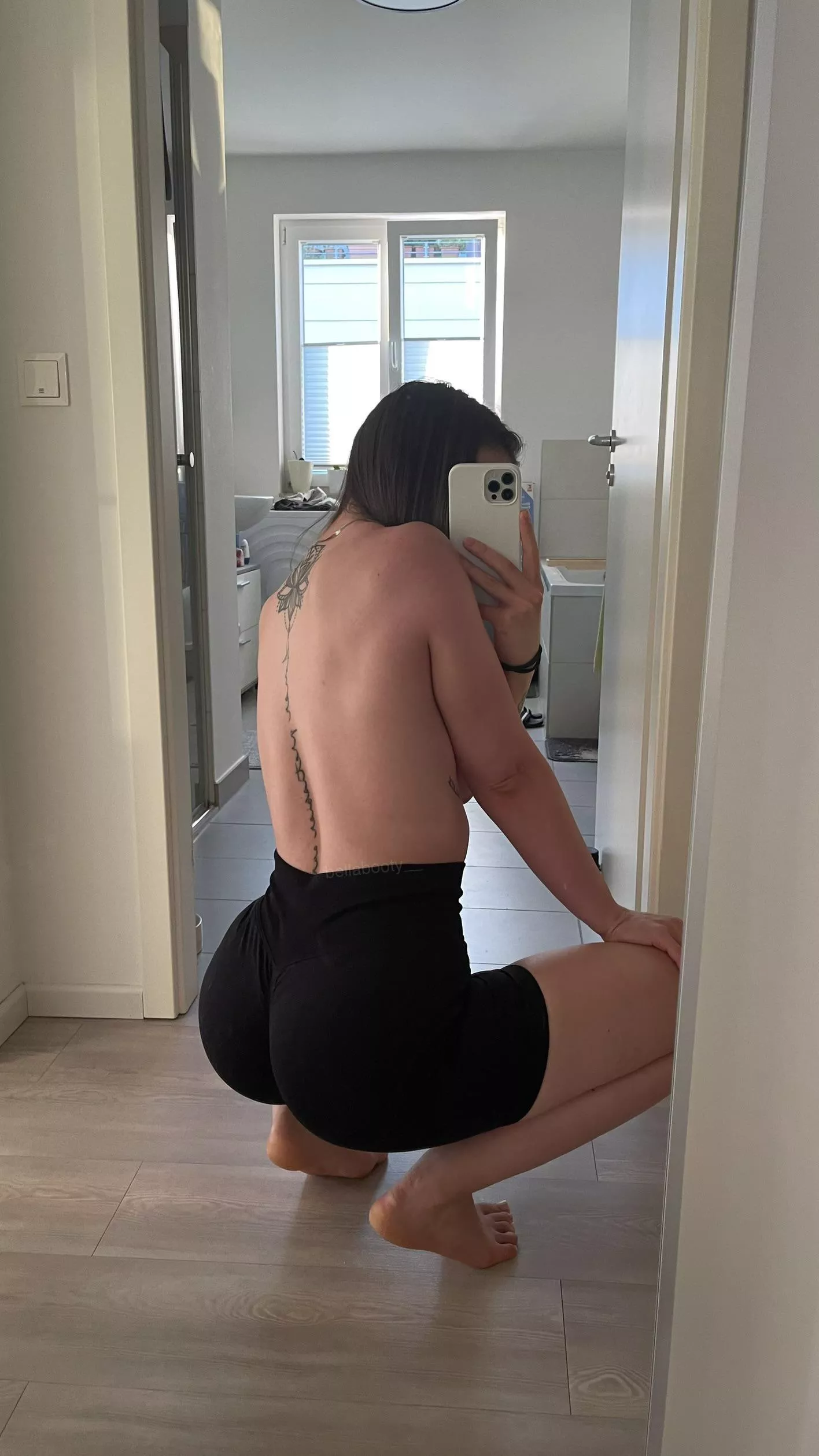 Would you eat my ass?