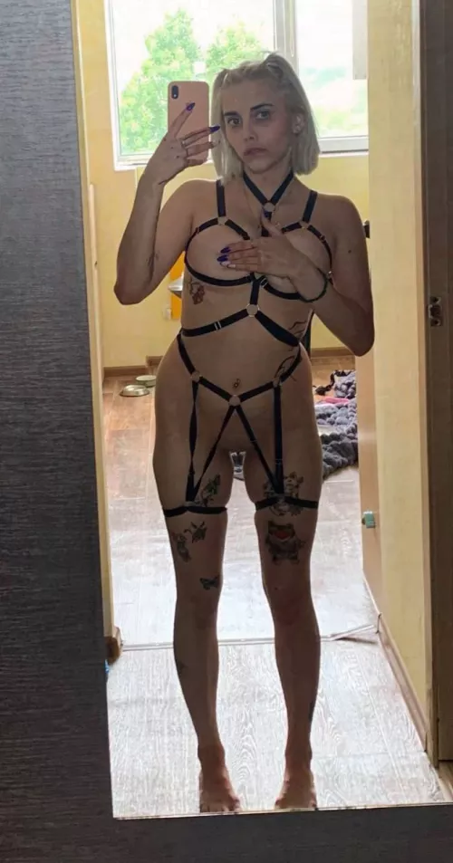 Do I look like a superstar?